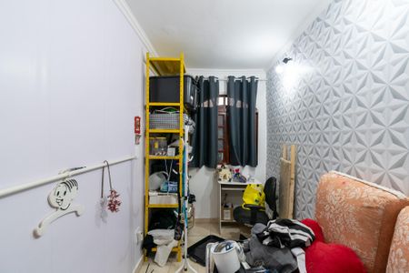 Quarto 1 de casa para alugar com 2 quartos, 40m² em Vila Fachini, São Paulo