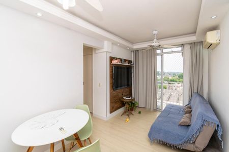 Sala de apartamento à venda com 2 quartos, 50m² em Parada de Lucas, Rio de Janeiro