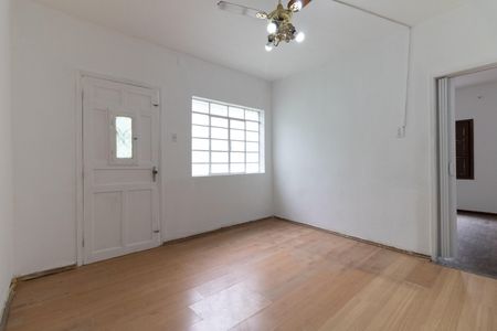 Sala de casa para alugar com 2 quartos, 80m² em Jardim Maria Estela, São Paulo