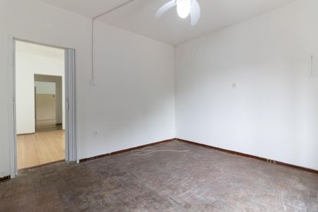 Quarto 1 de casa para alugar com 2 quartos, 80m² em Jardim Maria Estela, São Paulo