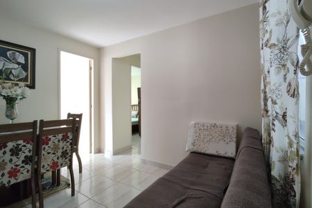 Sala de apartamento para alugar com 2 quartos, 45m² em Jacarepaguá, Rio de Janeiro