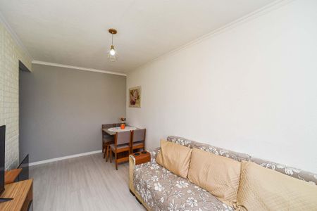Sala de apartamento para alugar com 1 quarto, 43m² em Jardim Sabará, Porto Alegre