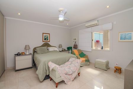 Suíte de casa para alugar com 3 quartos, 210m² em Sarandi, Porto Alegre