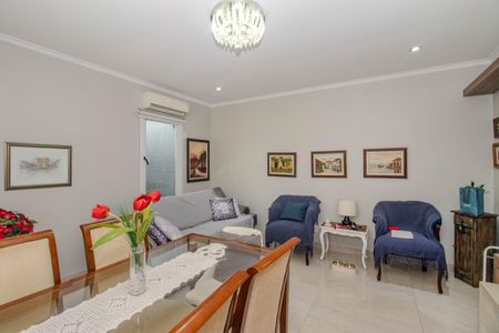 Sala de casa para alugar com 3 quartos, 210m² em Sarandi, Porto Alegre
