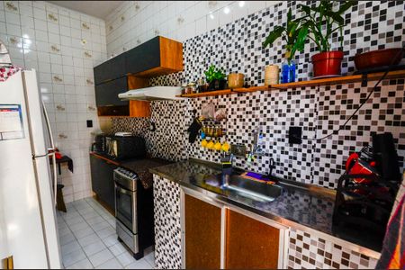 Apartamento para alugar com 98m², 2 quartos e sem vaga Apartamento para alugar com 98m², 2 quartos e sem vagaCozinha