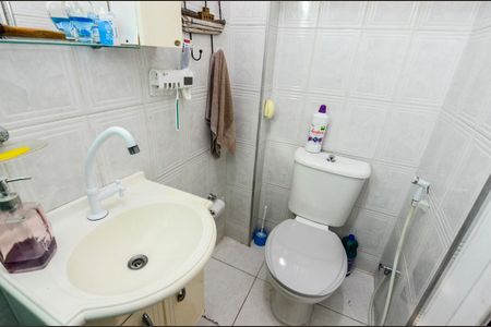 Apartamento para alugar com 98m², 2 quartos e sem vaga Apartamento para alugar com 98m², 2 quartos e sem vagaBanheiro da suíte