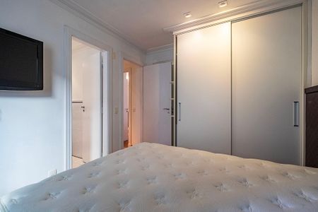 Suíte 1 de apartamento à venda com 2 quartos, 76m² em Paraíso, São Paulo