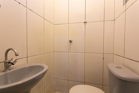 Banheiro de apartamento para alugar com 1 quarto, 27m² em Vila Matilde, São Paulo