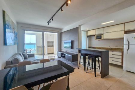 Sala de apartamento para alugar com 2 quartos, 91m² em Jardim Virgínia, Guarujá