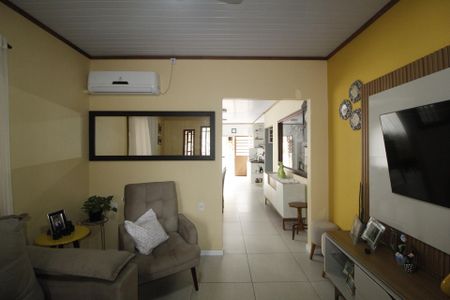Sala de casa para alugar com 2 quartos, 100m² em Morro Santana, Porto Alegre