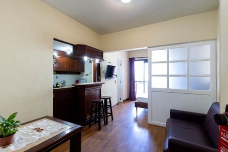 Sala de kitnet/studio para alugar com 1 quarto, 32m² em Campos Elíseos, São Paulo