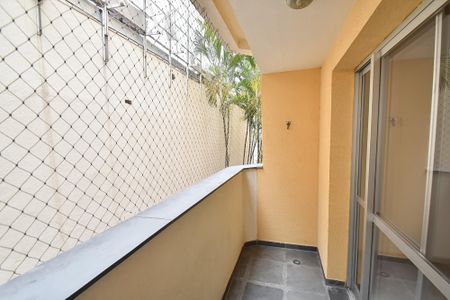 Apartamento à venda com 58m², 2 quartos e 1 vagaVaranda