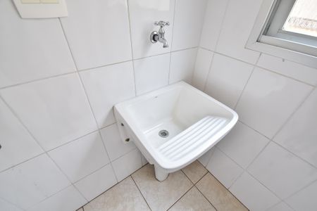 Apartamento à venda com 58m², 2 quartos e 1 vagaÁrea de serviço