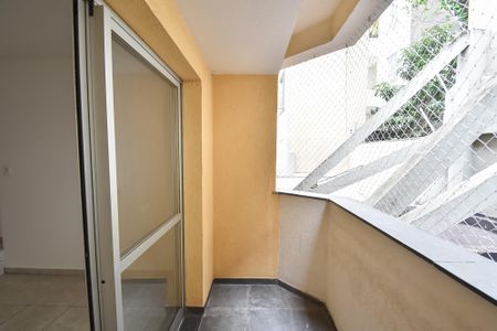 Apartamento à venda com 60m², 2 quartos e 1 vagaVaranda