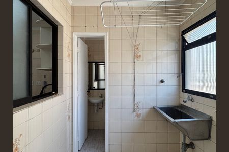 Apartamento para alugar com 102m², 3 quartos e 2 vagas Apartamento para alugar com 102m², 3 quartos e 2 vagasÁrea de Serviço