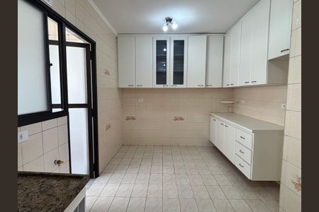 Apartamento para alugar com 102m², 3 quartos e 2 vagas Apartamento para alugar com 102m², 3 quartos e 2 vagasCozinha