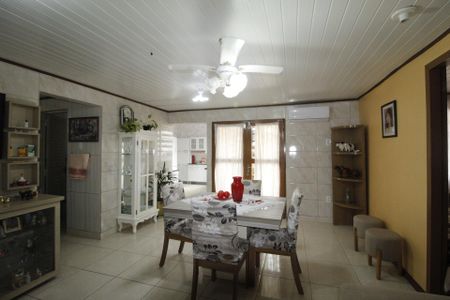 Sala de casa para alugar com 1 quarto, 60m² em Morro Santana, Porto Alegre