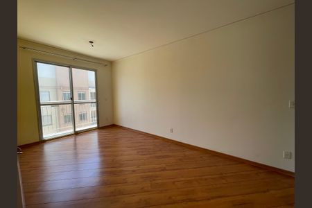 Sala de apartamento para alugar com 3 quartos, 58m² em Jardim das Vertentes, São Paulo