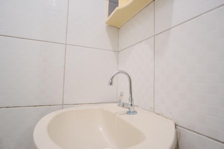 Banheiro de casa para alugar com 1 quarto, 25m² em Vila Matilde, São Paulo