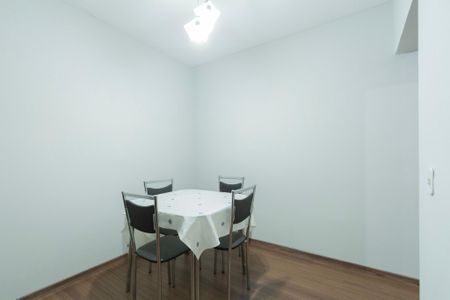 Sala  de apartamento para alugar com 2 quartos, 55m² em Jardim Nova Manchester, Sorocaba