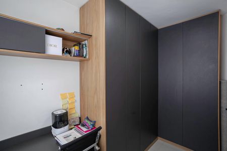 Quarto  de apartamento à venda com 2 quartos, 53m² em Serrano, Belo Horizonte