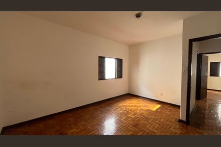 Suíte de casa para alugar com 3 quartos, 150m² em Grupo Residencial do Iapc, Campinas
