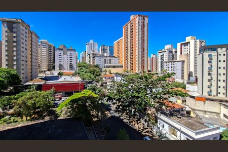 Quarto de apartamento à venda com 1 quarto, 68m² em Funcionários, Belo Horizonte