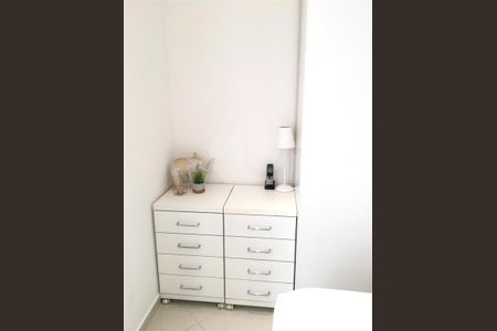 Apartamento à venda com 2 quartos, 54m² em Jardim Santo Elias, São Paulo