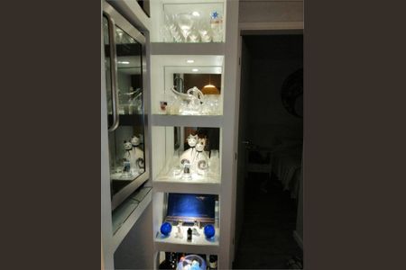 Apartamento à venda com 2 quartos, 53m² em Vila Cruz das Almas, São Paulo