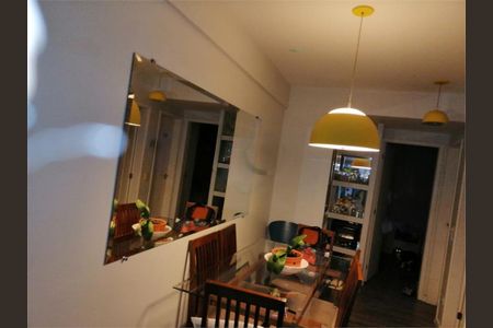 Apartamento à venda com 2 quartos, 53m² em Vila Cruz das Almas, São Paulo