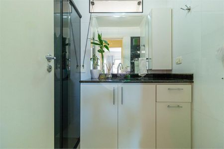 Apartamento à venda com 63m², 2 quartos e 1 vaga