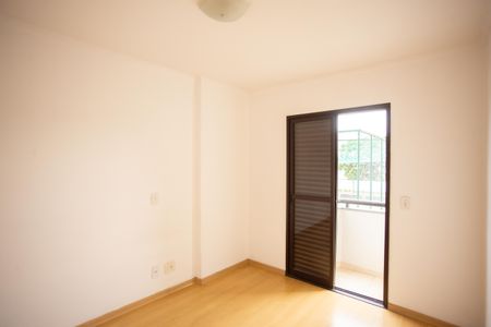 QUARTO SUÍTE de apartamento à venda com 2 quartos, 65m² em Parque Peruche, São Paulo