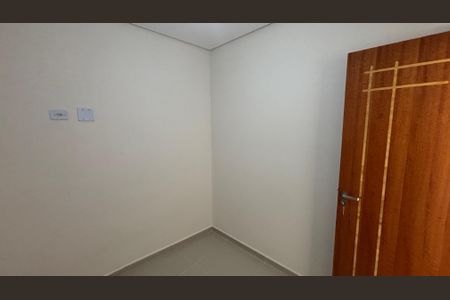Apartamento para alugar com 52m², 2 quartos e 1 vaga Apartamento para alugar com 52m², 2 quartos e 1 vagaBanheiro da Suíte Quarto