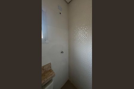 Apartamento para alugar com 90m², 3 quartos e 1 vaga Apartamento para alugar com 90m², 3 quartos e 1 vagaBanheiro da Suíte