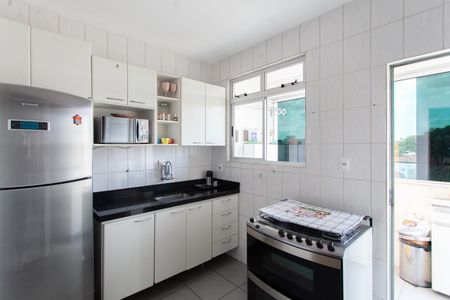 Apartamento à venda com 160m², 4 quartos e 2 vagasCozinha