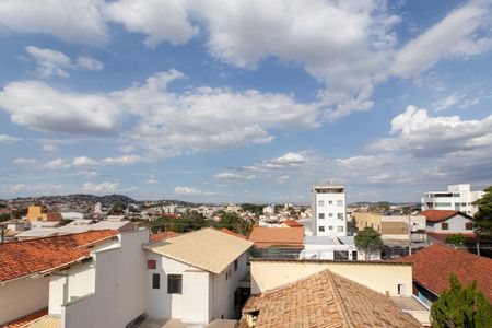 Apartamento à venda com 160m², 4 quartos e 2 vagasVista