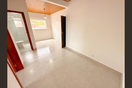 Sala de TV de apartamento para alugar com 2 quartos, 65m² em Picadas do Sul, São José