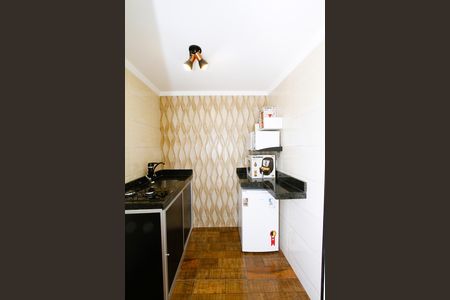 Cozinha - Armários de kitnet/studio para alugar com 1 quarto, 12m² em Caiçaras, Belo Horizonte
