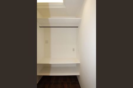 Kitnet/Studio para alugar com 1 quarto, 17m² em Caiçaras, Belo Horizonte