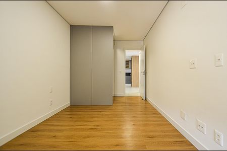 Suite 1 de apartamento para alugar com 2 quartos, 75m² em Funcionários, Belo Horizonte