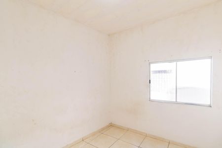 Sala/Quarto de kitnet/studio para alugar com 1 quarto, 30m² em Guaratiba, Rio de Janeiro