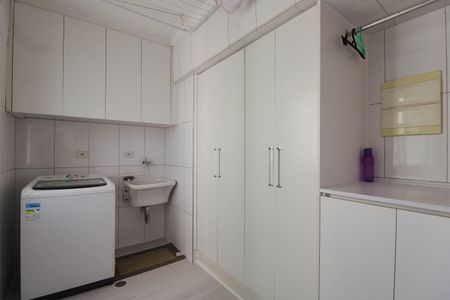 Área de serviço de apartamento à venda com 3 quartos, 112m² em Jardim Maria Rosa, Taboão da Serra