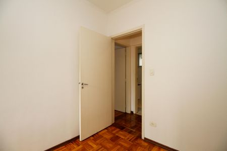 Quarto 1 de apartamento para alugar com 2 quartos, 60m² em Cerqueira César, São Paulo