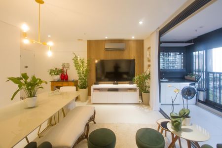 Apartamento para alugar com 2 quartos, 78m² em Jardim das Acacias, São Paulo