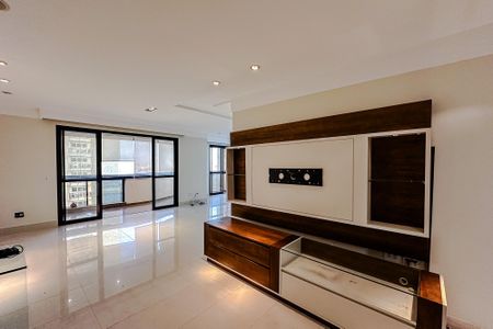 Sala de apartamento para alugar com 3 quartos, 156m² em Vila Regente Feijó, São Paulo