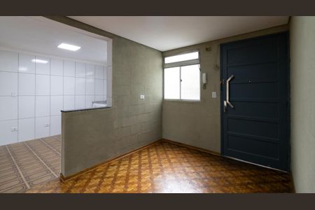 Sala de casa para alugar com 2 quartos, 49m² em Artur Alvim, São Paulo
