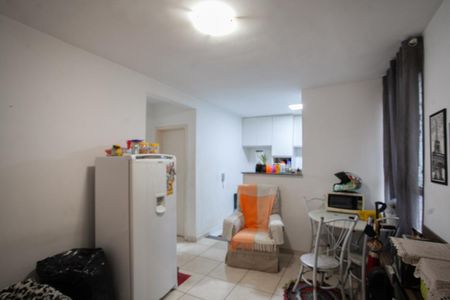 Sala de apartamento à venda com 2 quartos, 47m² em Planalto, Belo Horizonte