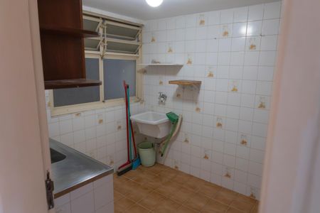 Cozinha de apartamento para alugar com 1 quarto, 44m² em Asa Norte, Brasília