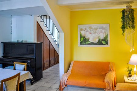 Casa à venda com 4 quartos, 135m² em Cidade Baixa, Porto Alegre