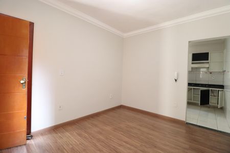Sala de apartamento para alugar com 2 quartos, 53m² em Alto Umuarama, Uberlândia